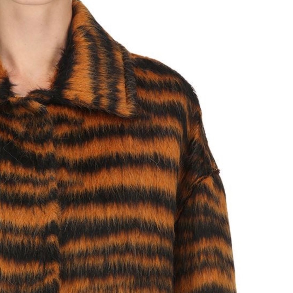 Bottega Veneta Tiger Coat - Picture 8 of 8